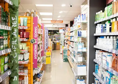 Pharmacie de la Rocade / Eglise