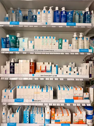 Pharmacie Anglaise / Pharmacie Focsuc
