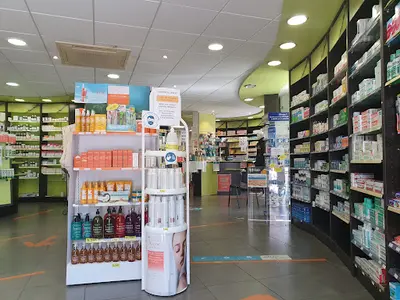 Pharmacie Ceyrat Carla Sadourny