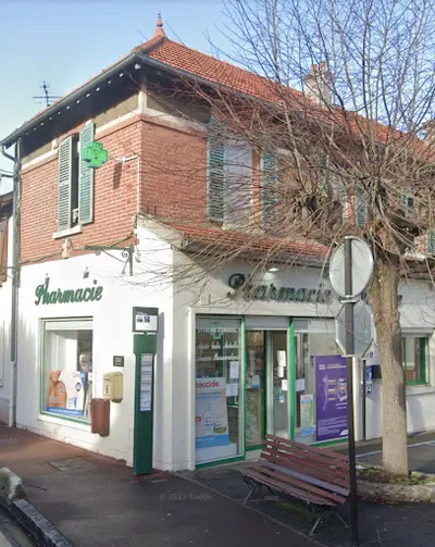 Pharmacie le Village