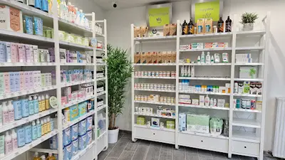 Pharmacie du Château À Ecouen.