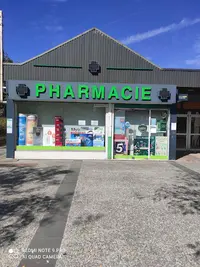 Pharmacie Jouvency (courcouronnes Centre) - Incendiee
