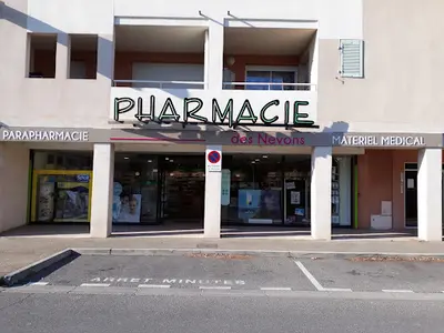 Pharmacie des Névons