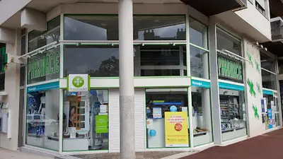 Pharmacie du Plateau.