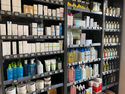 Pharmacie Pascreau - Maison Médicale la Crique - Parking Gratuit