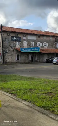 Pharmacie la Baie du Marin