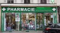 Pharmacie de la Folie Regnault.