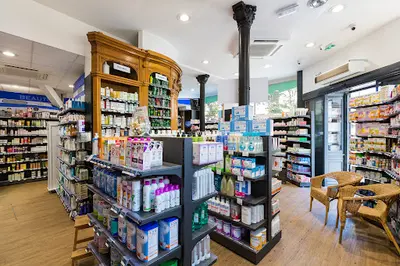Pharmacie des Batignolles