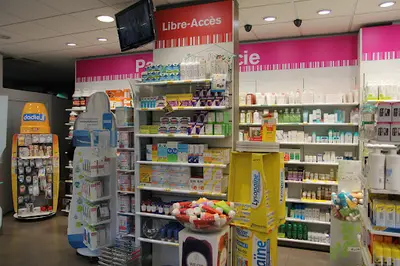 Pharmacie du Métro Stalingrad
