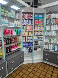 Pharmacie Racine.