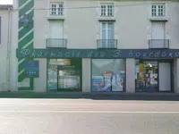 Pharmacie des Trois Bourdons