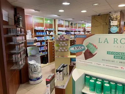 Pharmacie du Menil
