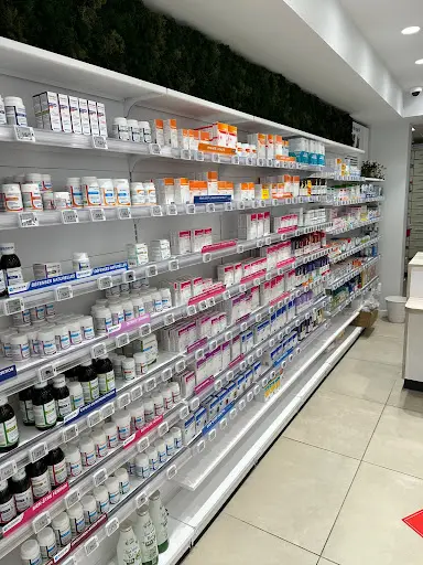 Pharmacie du Lac