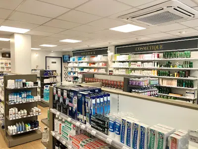La Pharmacie du Jardin de L’etat