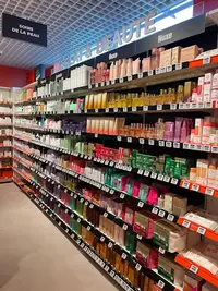 Pharmacie Lafayette Thomas