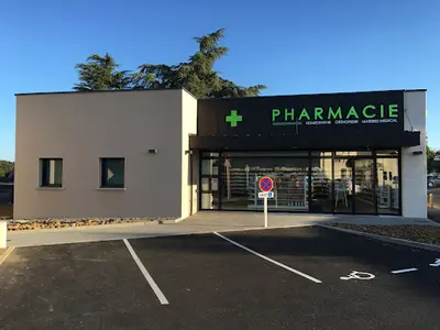 Pharmacie St Georges du Bois