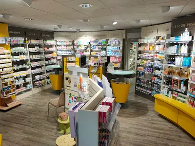 Pharmacie du Val Suran